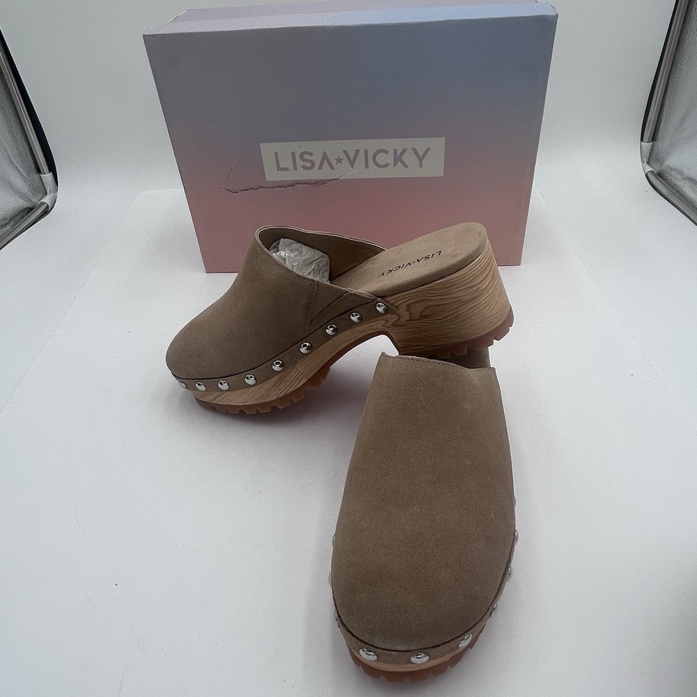 Lisa Vicky VIM-V Women's Tan Camel Suede Clog Mules Shoes Metal Studs Size 7M - Picture 10 of 11